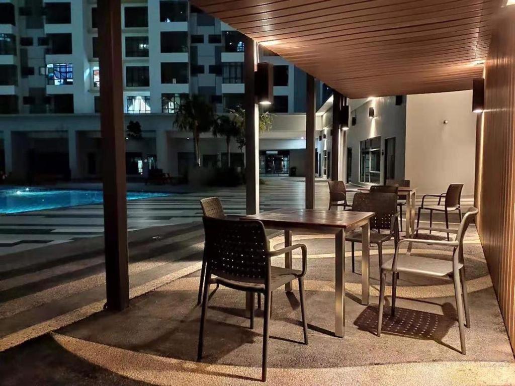 Arc Austin Hill Apartment Джохор-Бару Екстер'єр фото