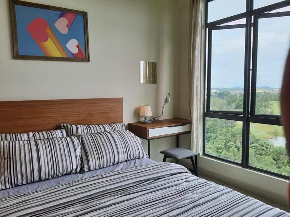 Arc Austin Hill Apartment Джохор-Бару Екстер'єр фото