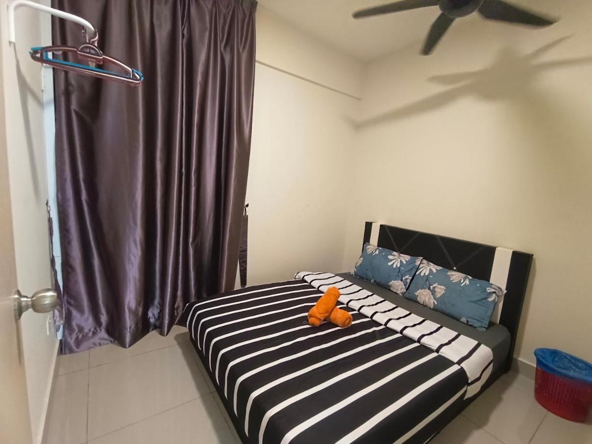 Arc Austin Hill Apartment Джохор-Бару Екстер'єр фото