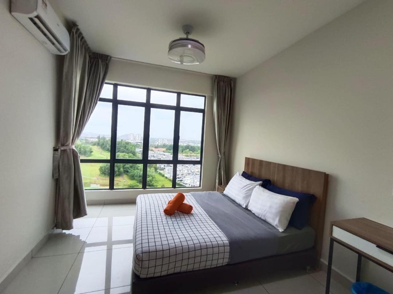 Arc Austin Hill Apartment Джохор-Бару Екстер'єр фото